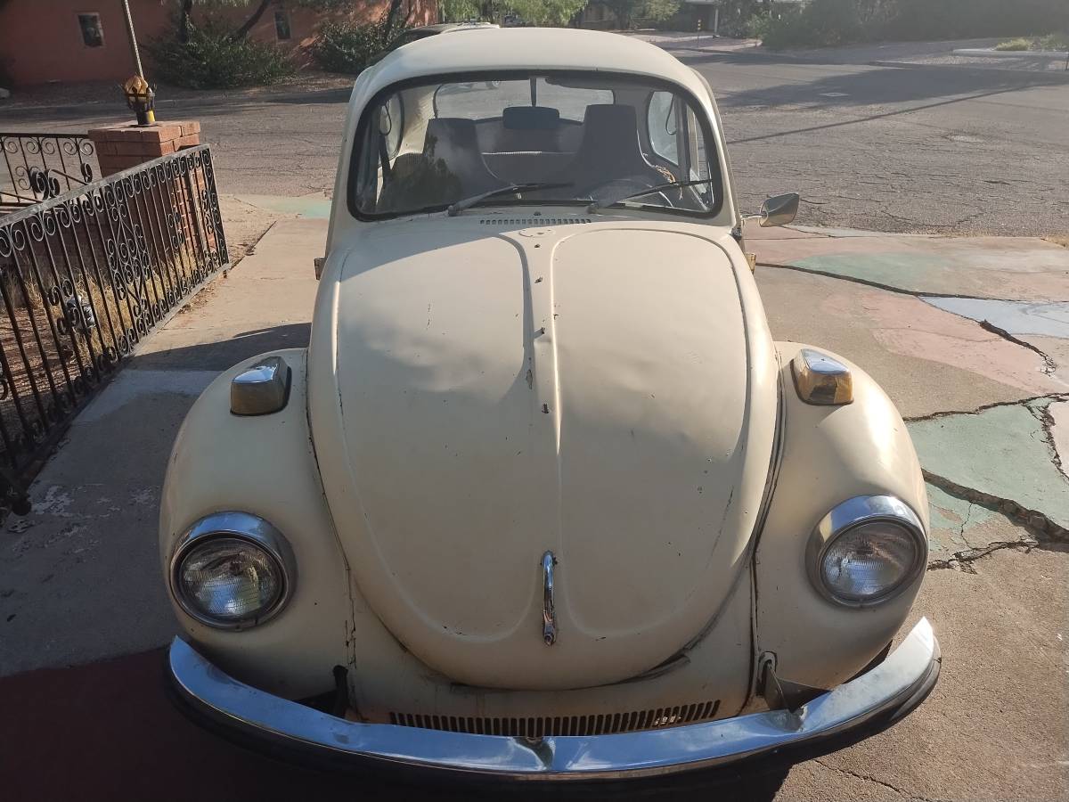 Vw-super-beetle-1971-yellow-2