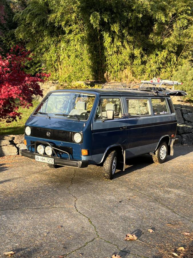 Vw-vanagon-1984-blue-10