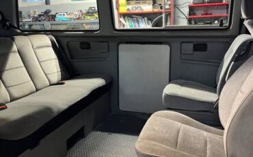 Vw-vanagon-1984-blue-16