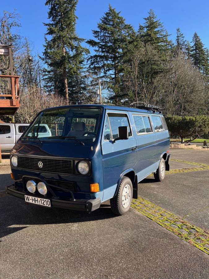 Vw-vanagon-1984-blue-3