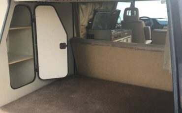 Vw-vanagon-1985-brown-1