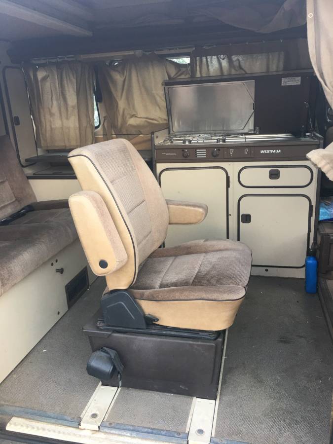 Vw-vanagon-1985-brown-4