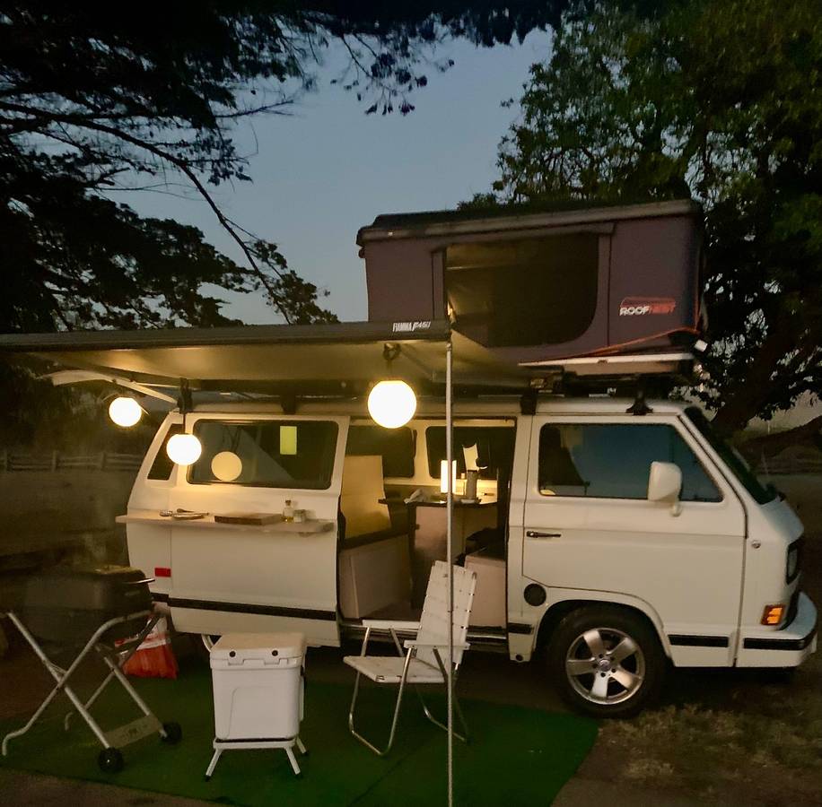 Vw-vanagon-1989-white-20