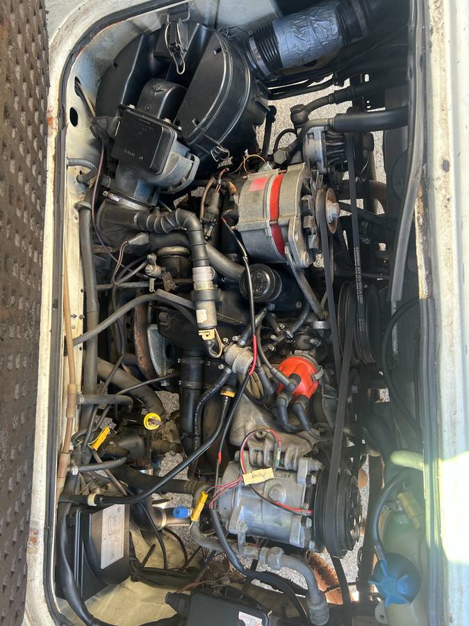 Vw-vanagon-1989-white-8