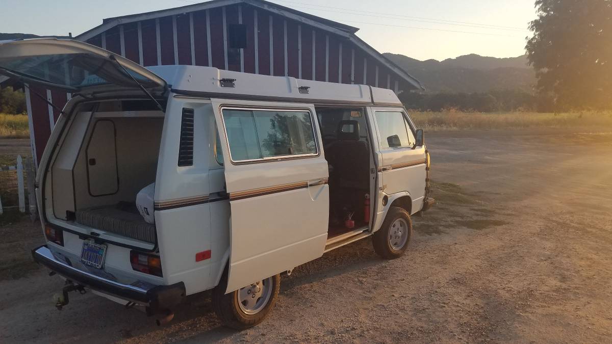 Vw-vanagon-westfalia-1984-white-2