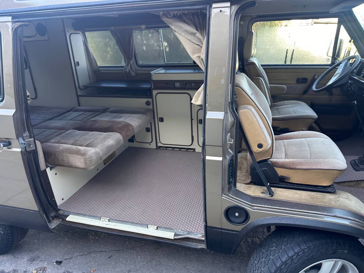 Vw-vanagon-westfalia-1985-9