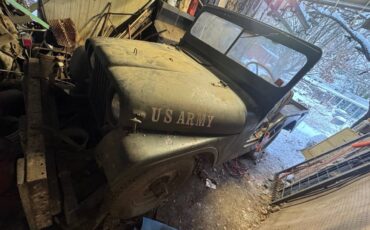 Willys-jeep-1959-green-32