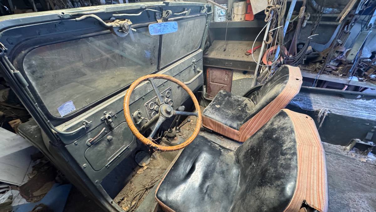 Willys-jeep-1959-green-5