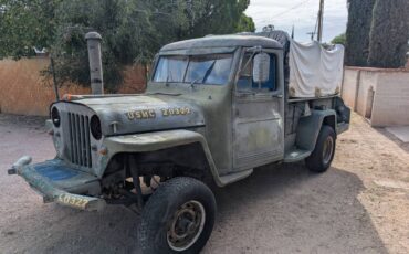 Willys-jeep-truck-1948-green