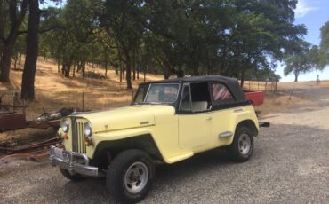 Willys-jeepster-1948-1