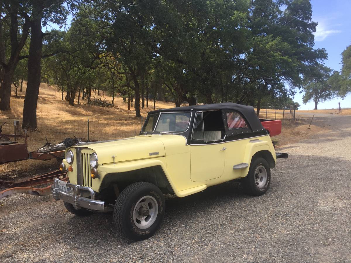 Willys-jeepster-1948-1