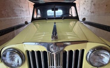 Willys-jeepster-1949-yellow-19