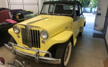 Willys-jeepster-1949-yellow-2