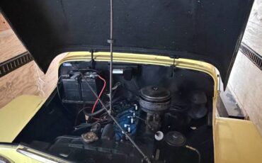 Willys-jeepster-1949-yellow