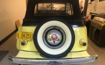 Willys-jeepster-1949-yellow-4