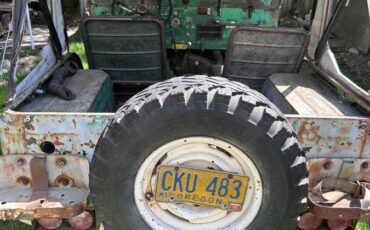 Willys-m38a1-1953-green-11