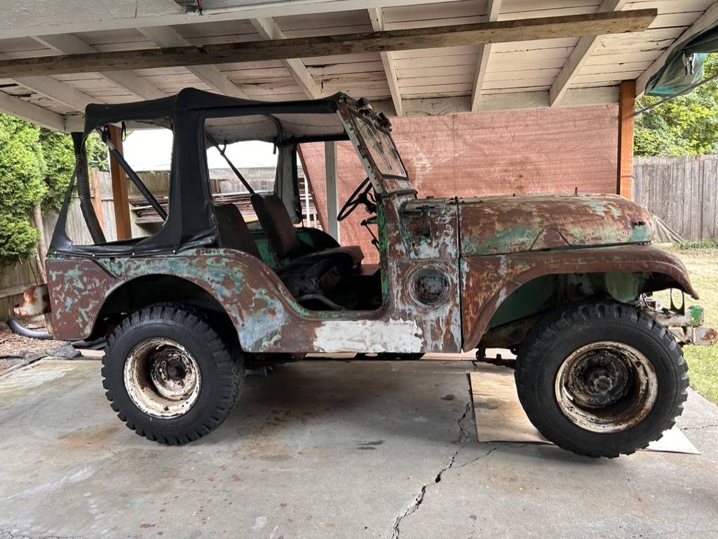 Willys-m38a1-1953-green-28