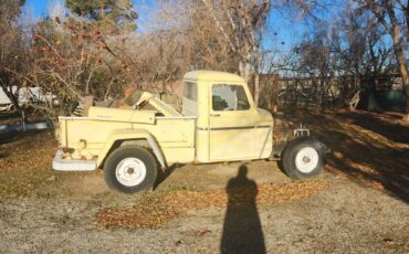 Willys-pickup-1960-yellow-8