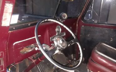 Willys-station-wagon-1953-10