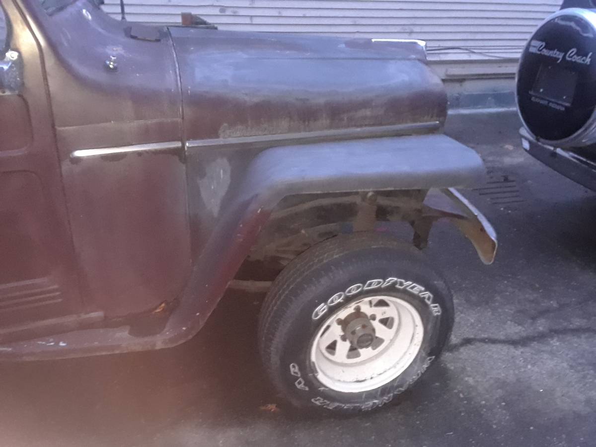 Willys-station-wagon-1953-4