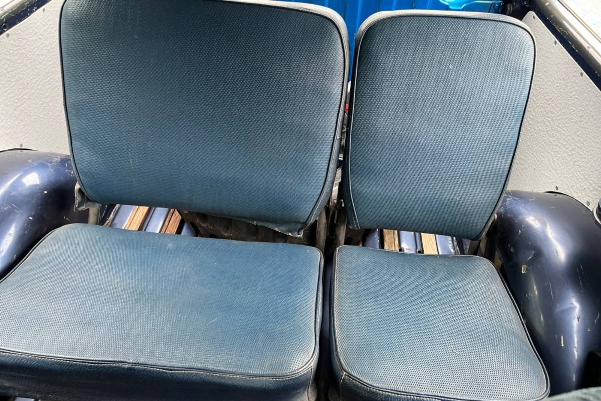 Willys-wagon-1956-blue-1