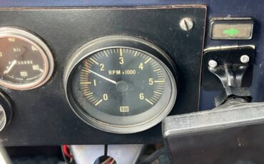 Willys-wagon-1956-blue-3