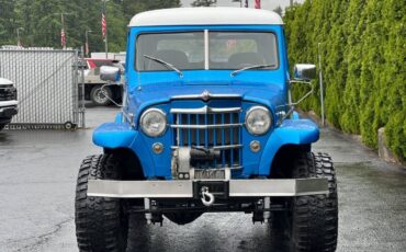 Willys-wagon-1956-blue