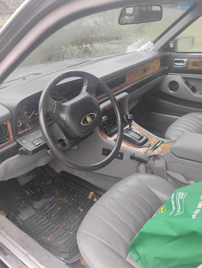 Xj6-jaguar-sovereign-special-ad-1990-grey-5