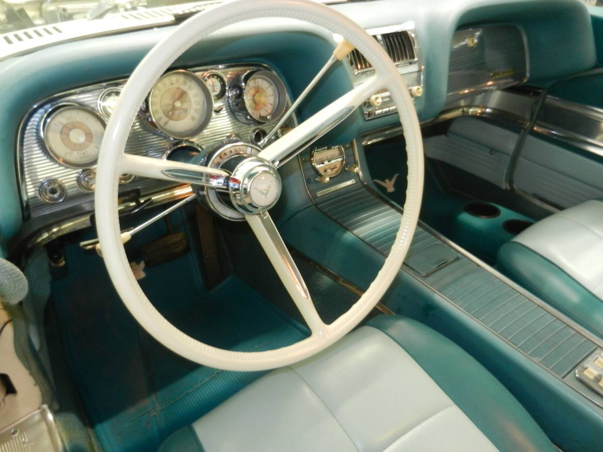 19660-ford-thunderbird-1960-white-16