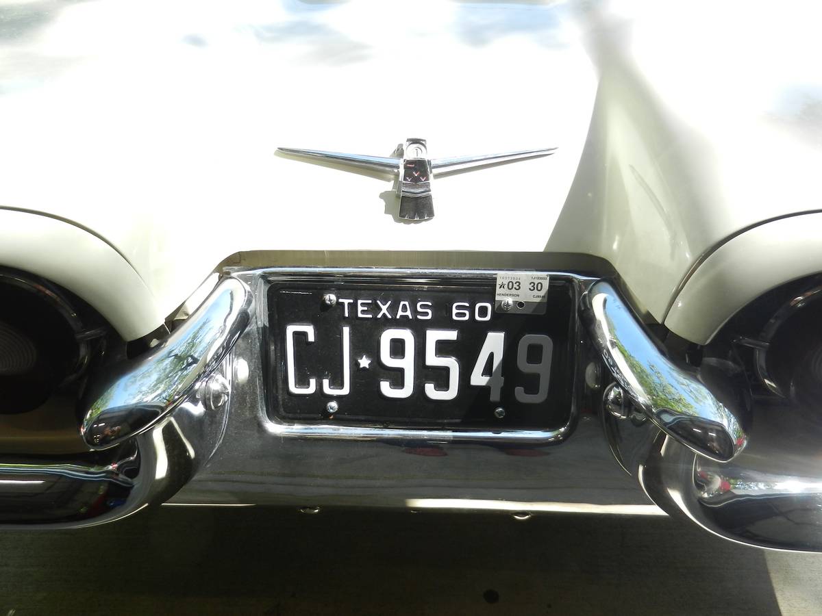 19660-ford-thunderbird-1960-white-18