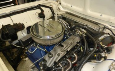 19660-ford-thunderbird-1960-white-19