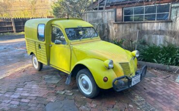 2-door-citroen-delivery-wagon-1974-yellow-2