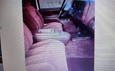 2-door-tahoe-1995-white-4