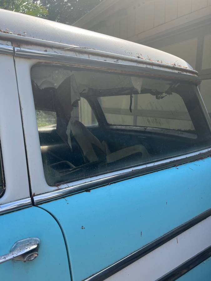 210-chevrolet-1957-blue-10