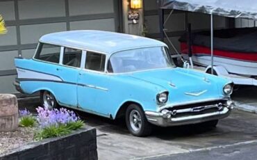 210-chevrolet-1957-blue-11