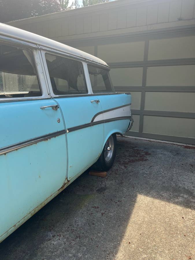 210-chevrolet-1957-blue-2