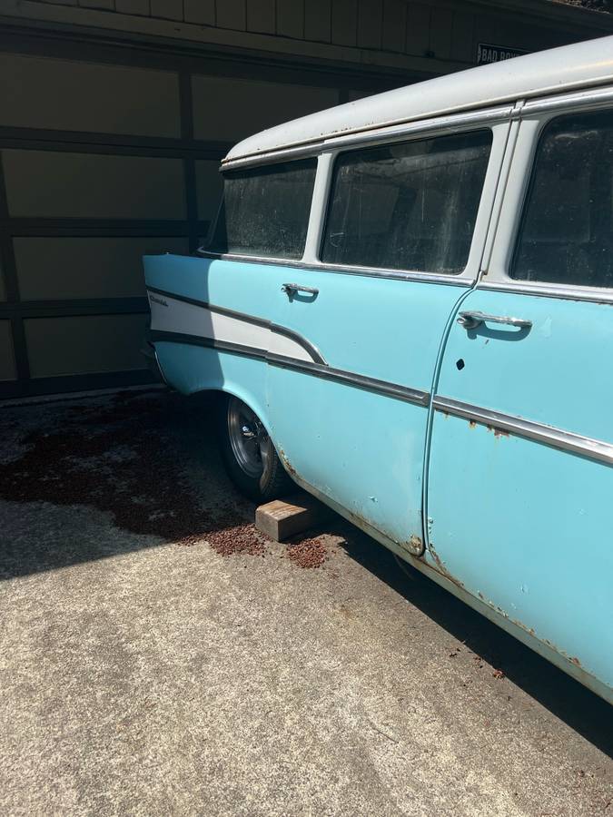 210-chevrolet-1957-blue-7