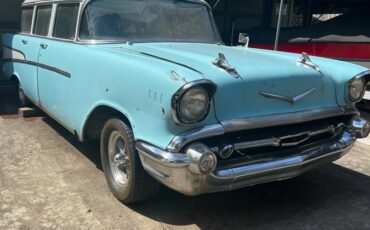 210-chevrolet-1957-blue-9