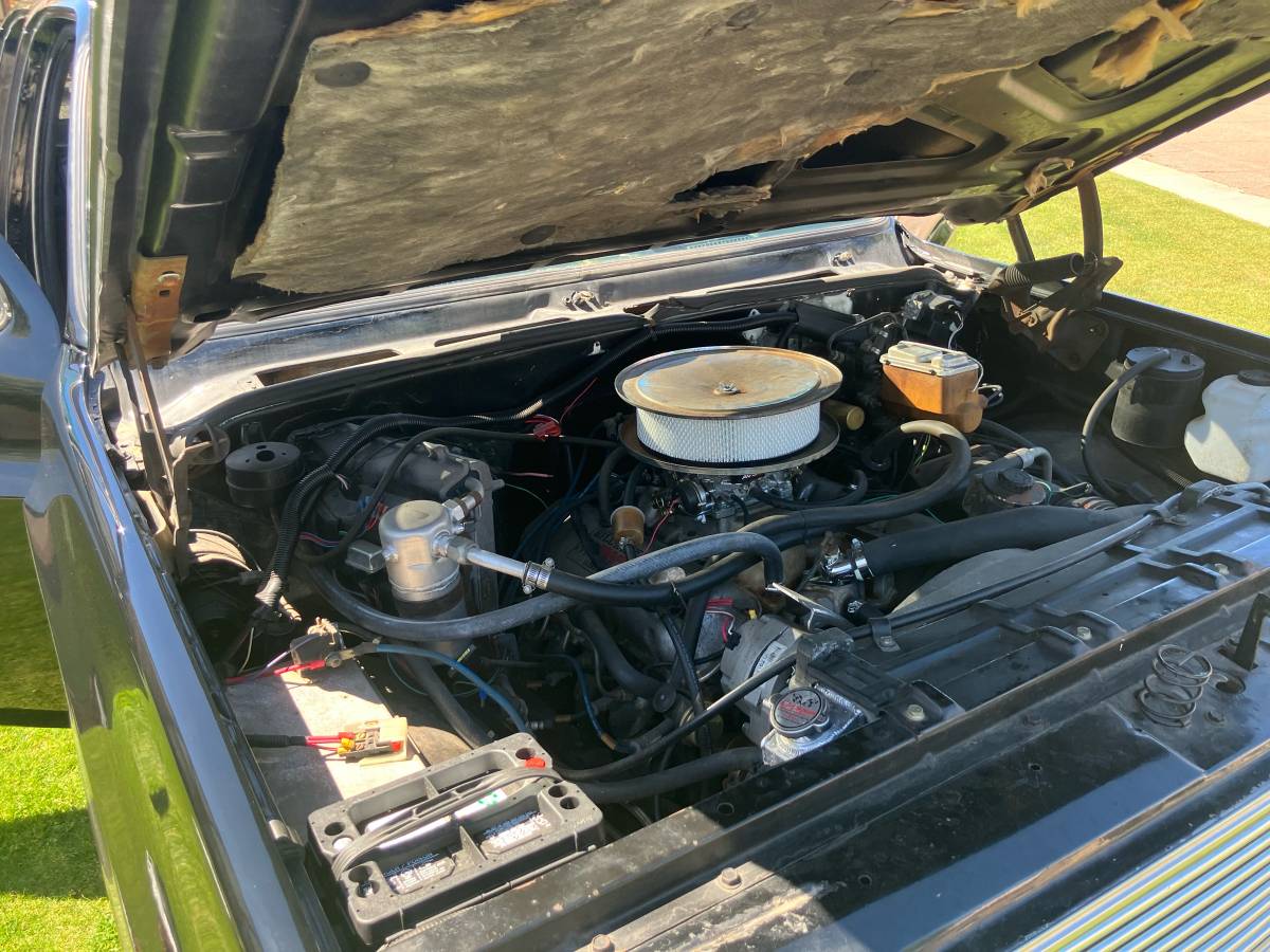 4dr-dually-1976-black-18