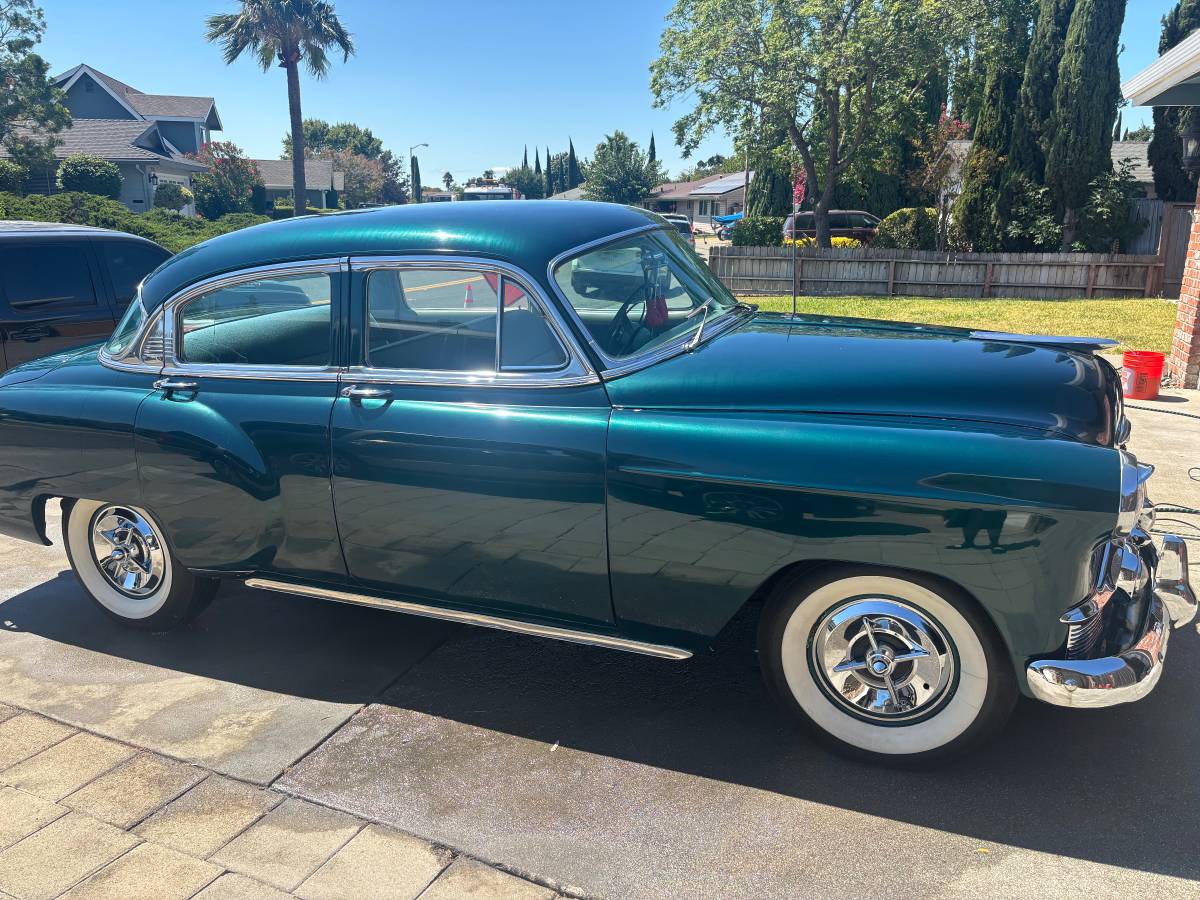 53-chevrolet-belair-1953-green-2