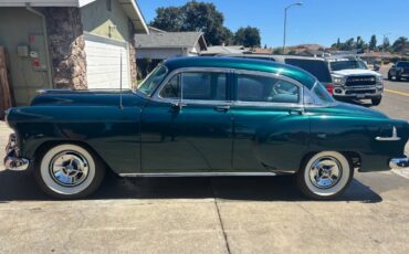 53-chevrolet-belair-1953-green-3