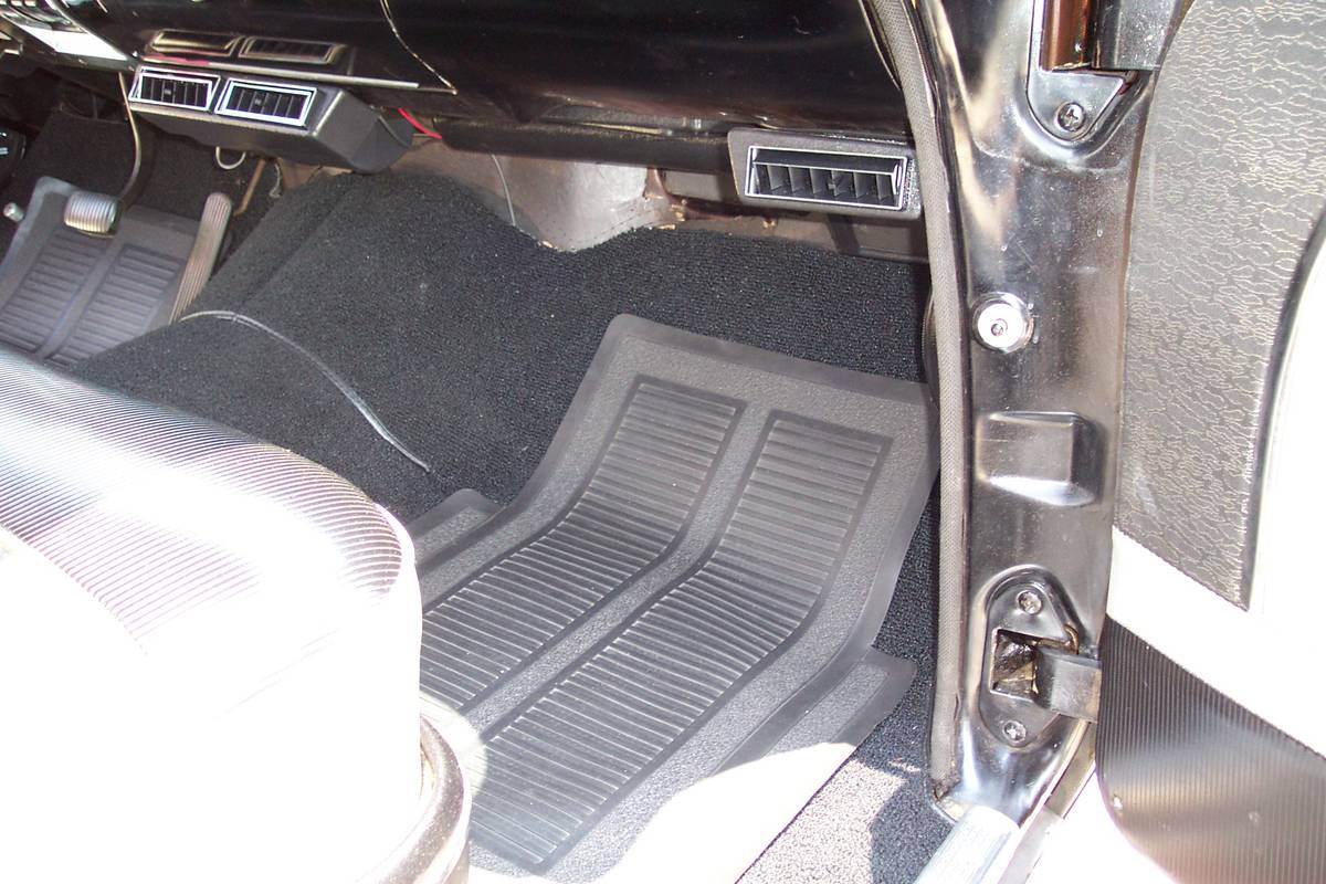 57-bellair-1957-black-11