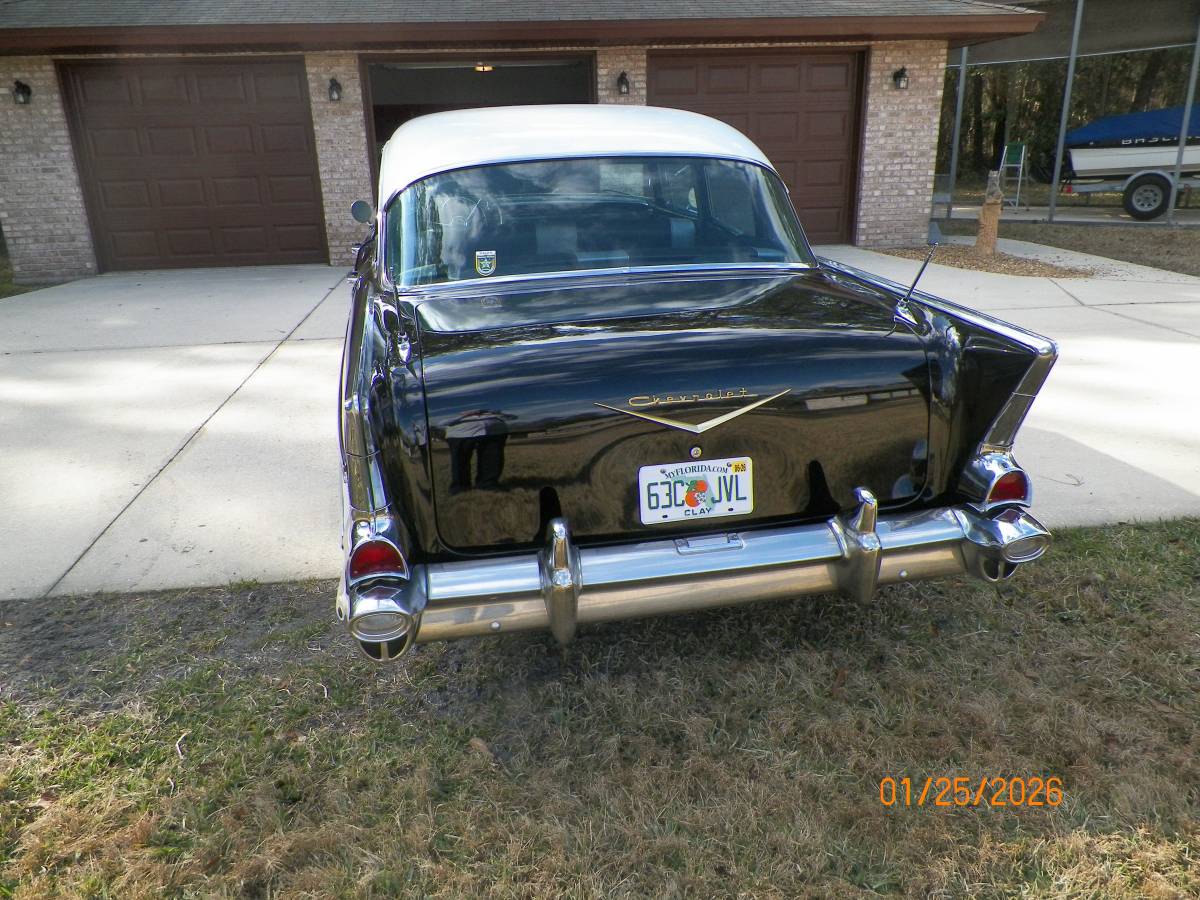 57-bellair-1957-black-7