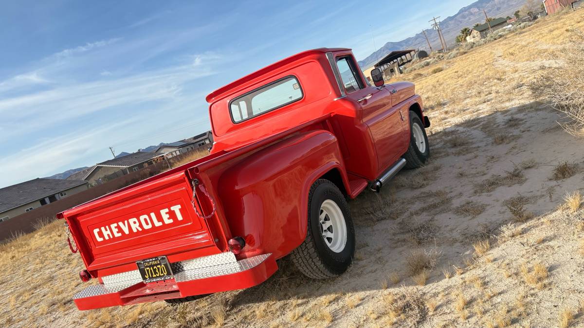 62-chevy-c10-.-classic-truck-1962-red-1