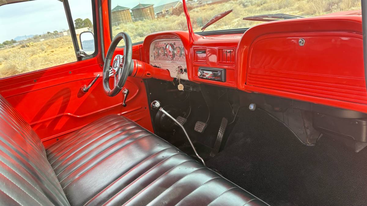 62-chevy-c10-.-classic-truck-1962-red-2