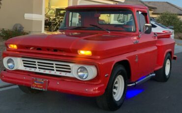 62-chevy-c10-.-classic-truck-1962-red-4