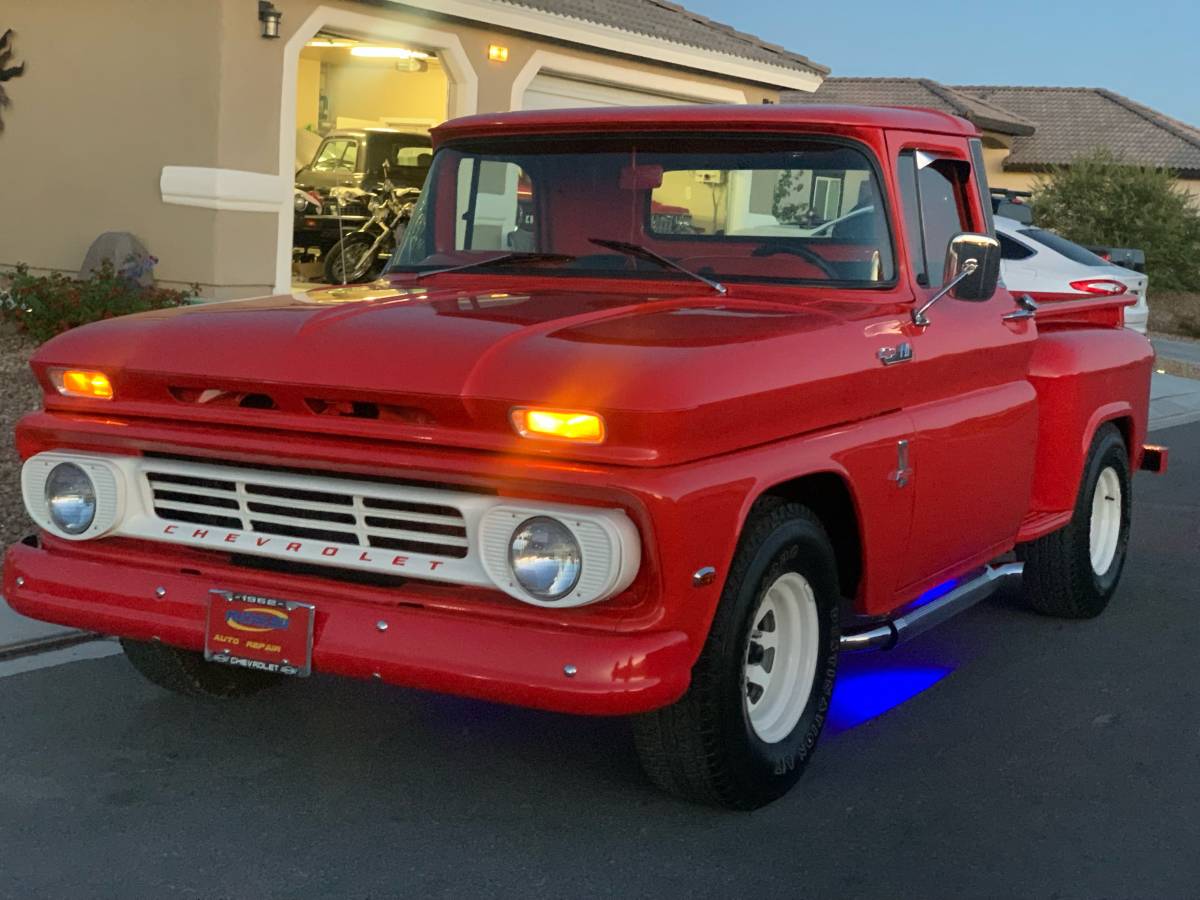 62-chevy-c10-.-classic-truck-1962-red-4