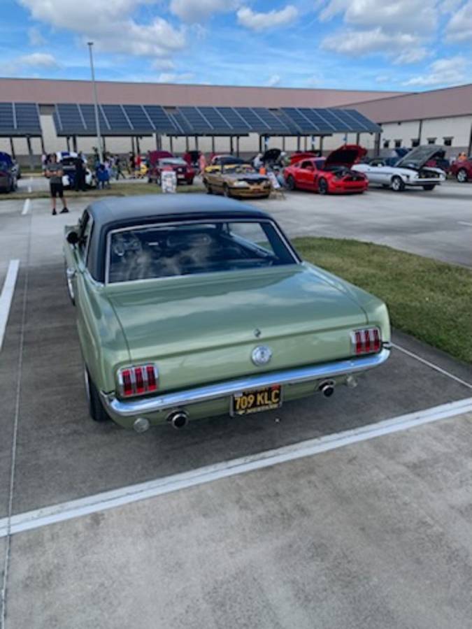 66-mustang-1966-green-3