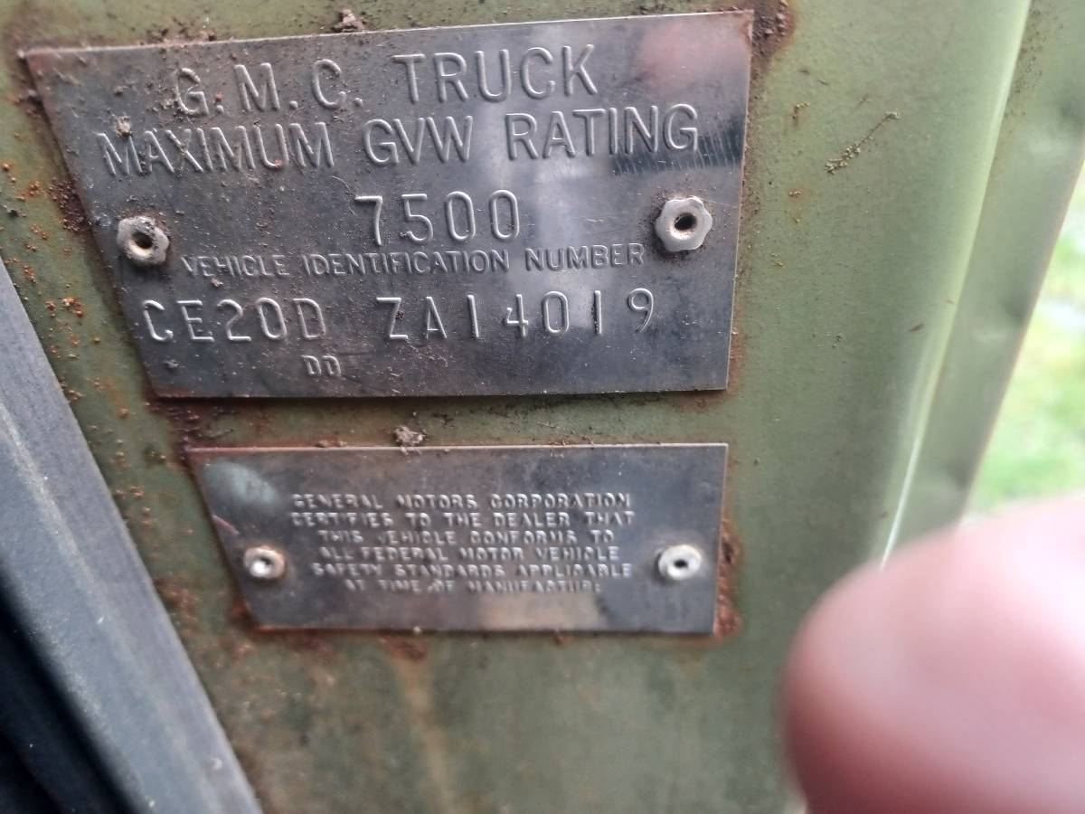 69-gmc-c20-longhorn-1969-green-1