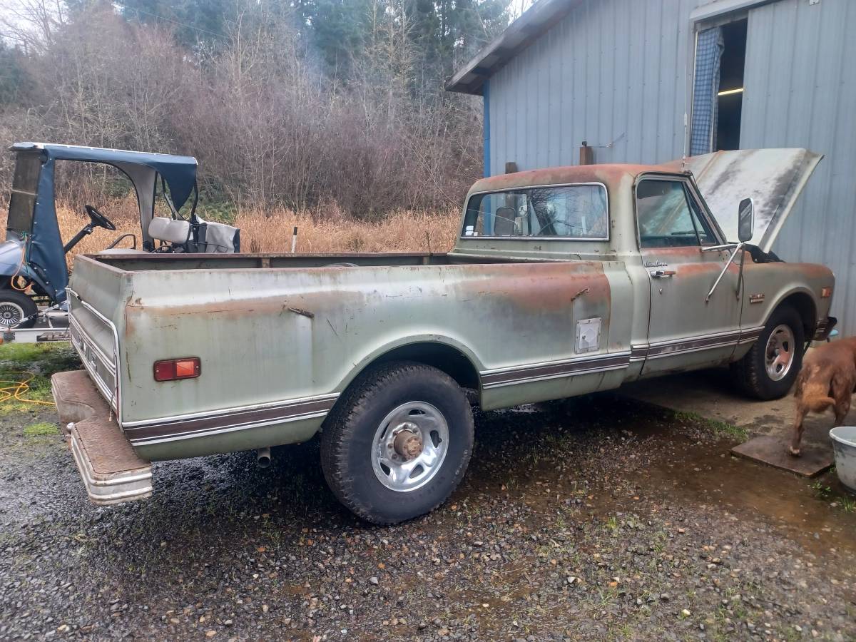 69-gmc-c20-longhorn-1969-green